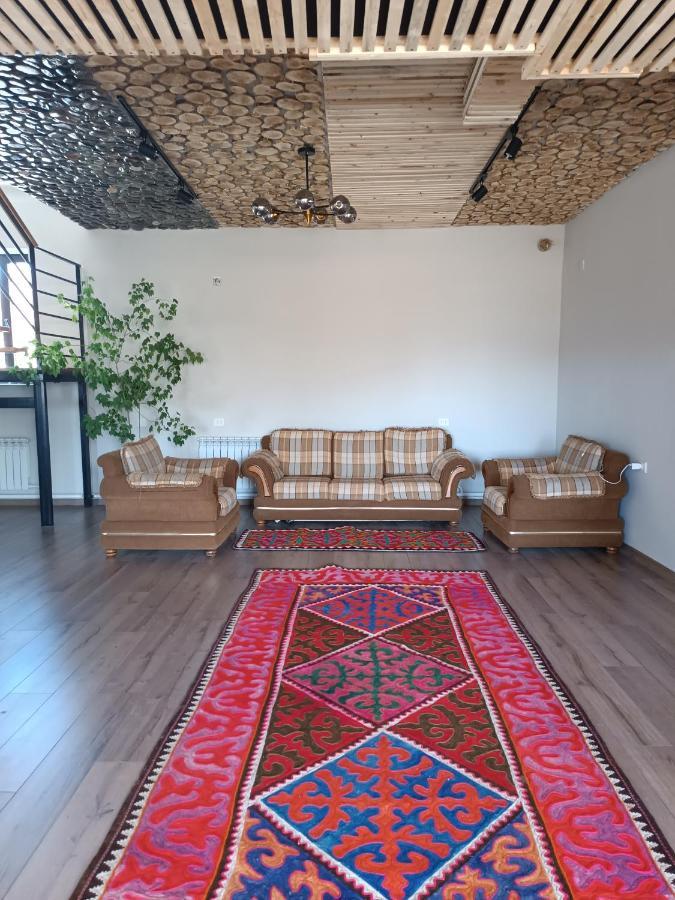 Kezgin Guest House Naryn Exterior photo