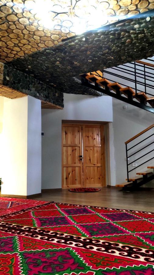 Kezgin Guest House Naryn Exterior photo