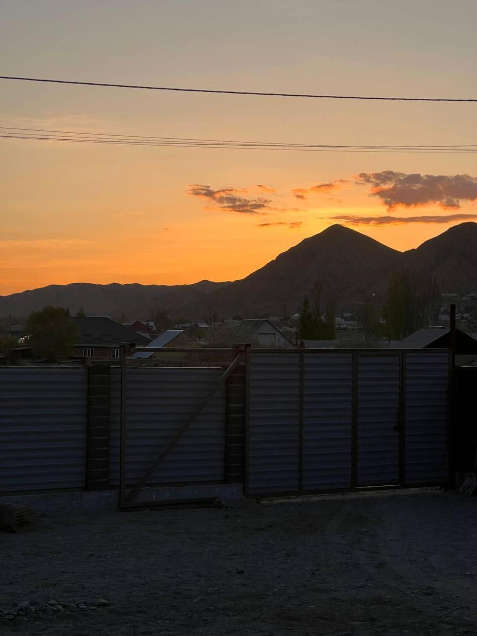 Kezgin Guest House Naryn Exterior photo