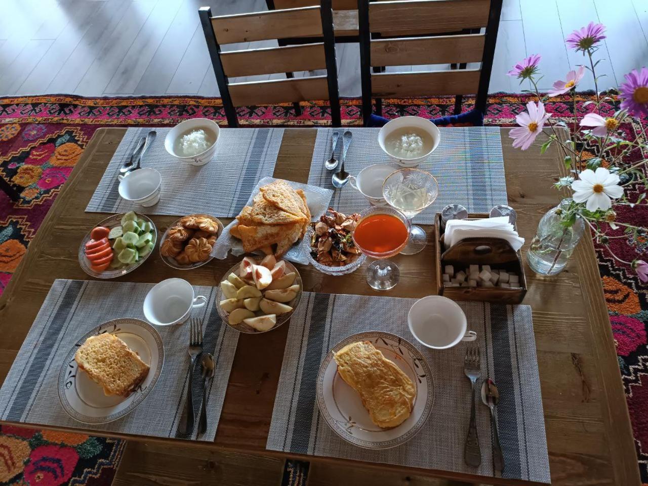 Kezgin Guest House Naryn Exterior photo