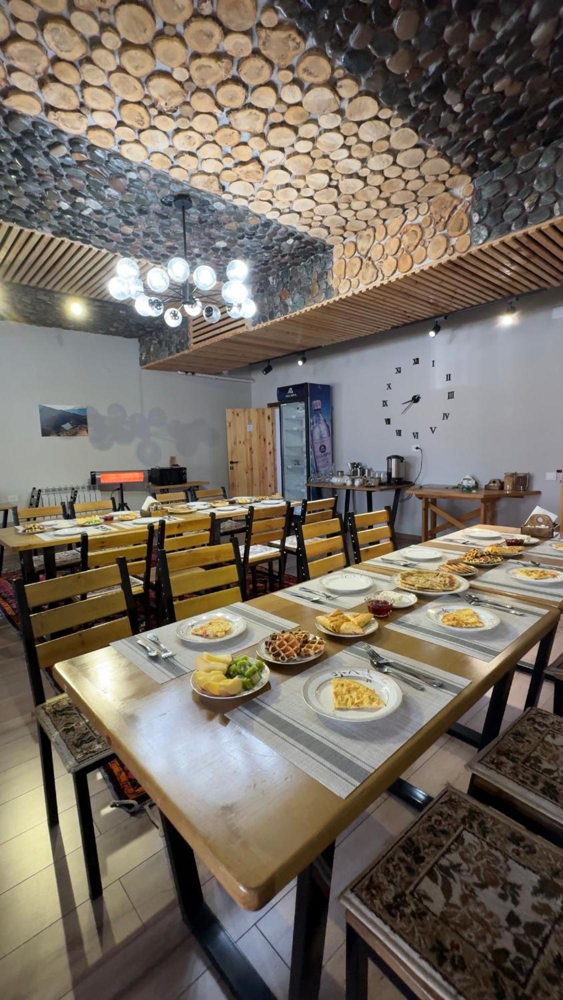 Kezgin Guest House Naryn Exterior photo